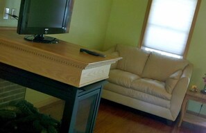 Spring's Desire Cottage | Living area