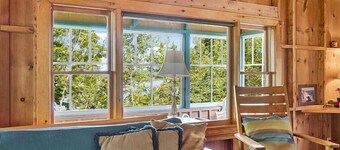 Eden Village Motel & Cottages