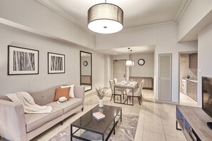 Living area - Adina Serviced Apartments Singapore Orchard (Singapore)