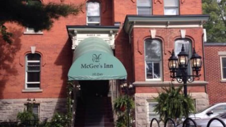 Auberge McGee's Inn