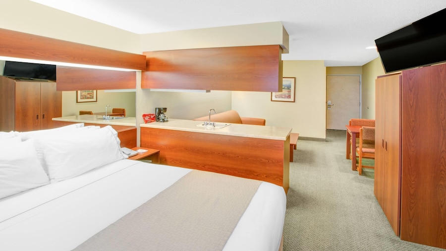 Microtel Inn & Suites by Wyndham Hattiesburg