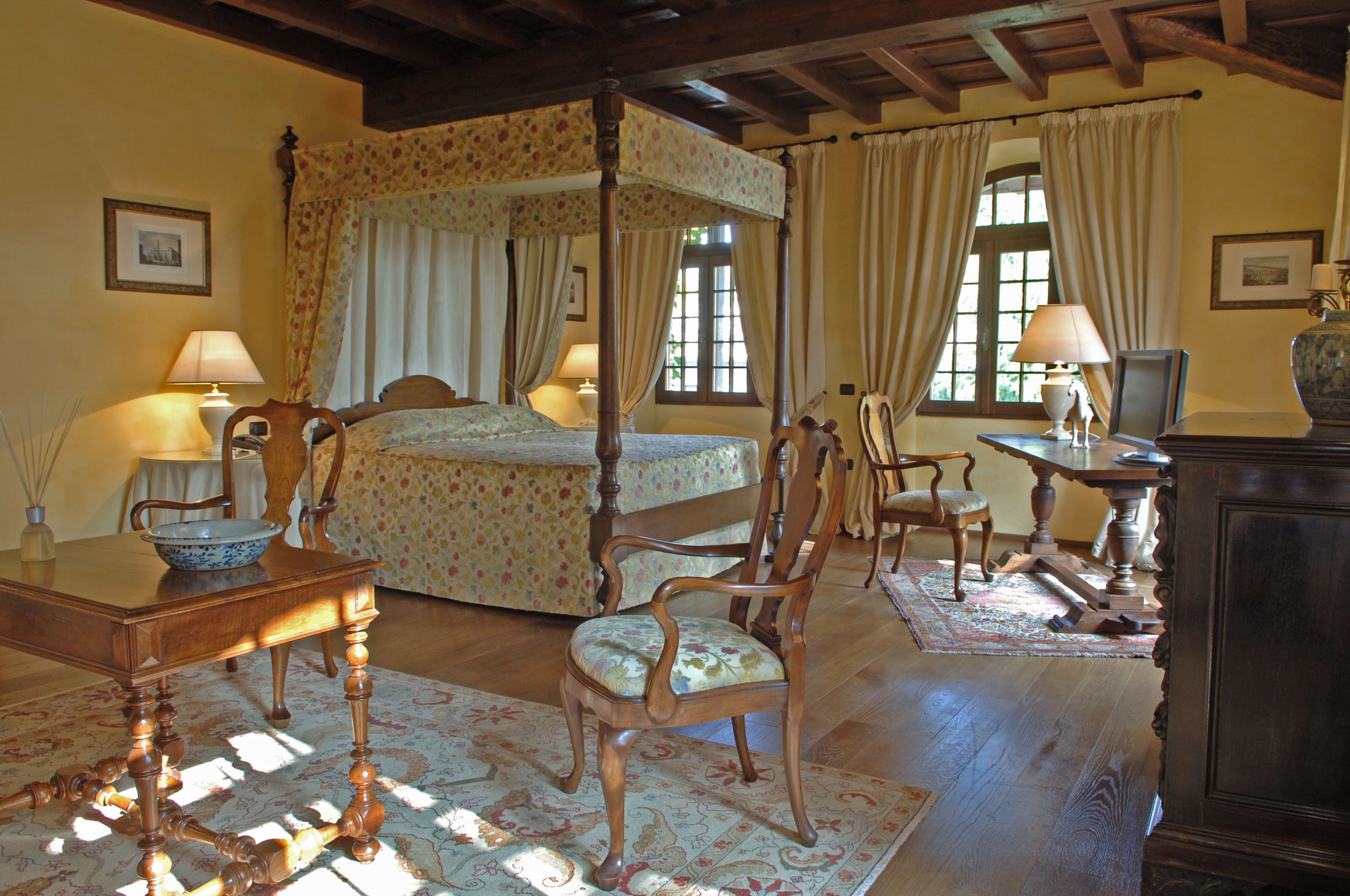 Junior-Suite | Minibar, Zimmersafe, individuell dekoriert, individuell eingerichtet