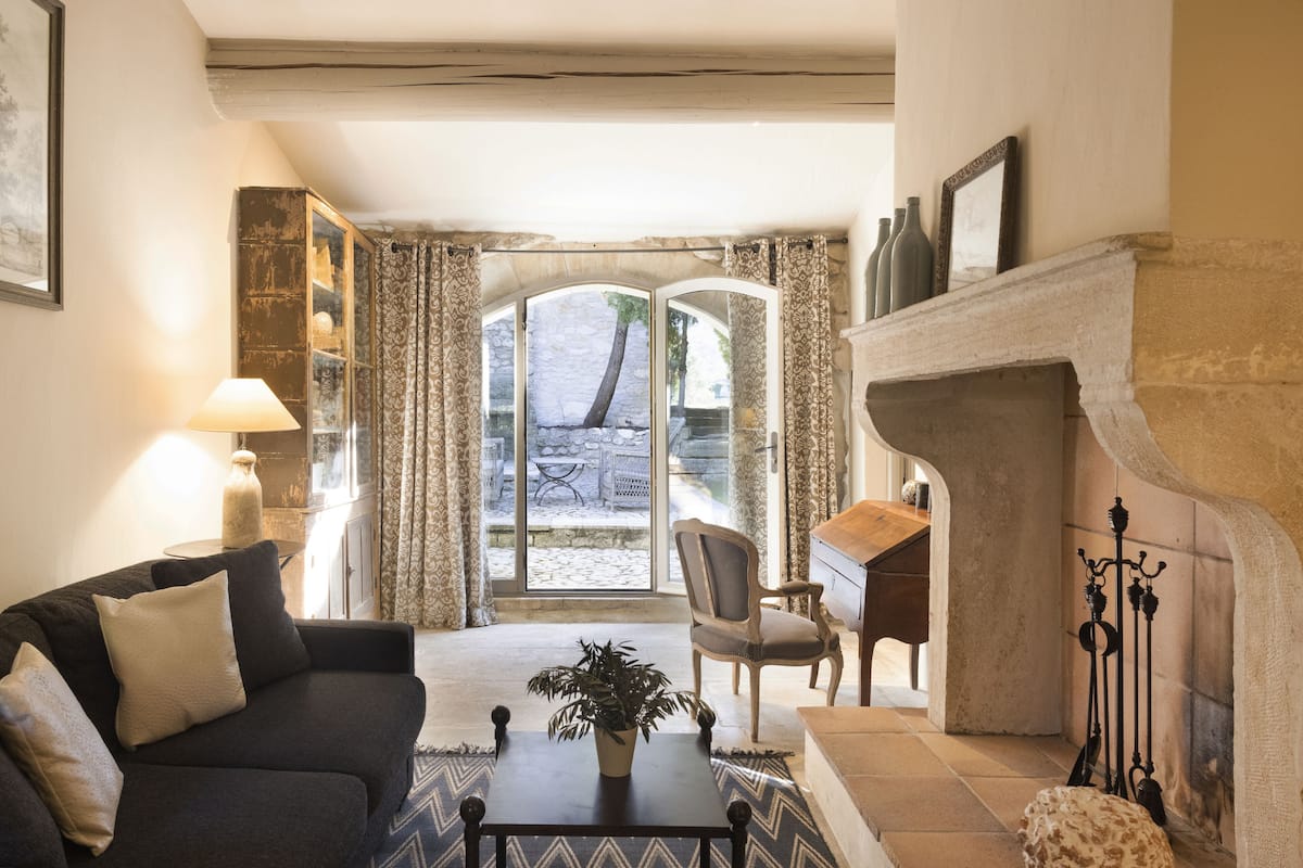Suite Marie | Premium bedding, pillowtop beds, free minibar, in-room safe
