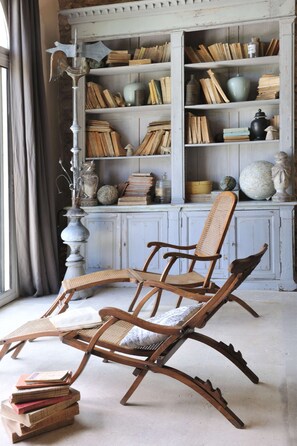 Interior detail - La Bastide De Marie (Menerbes)
