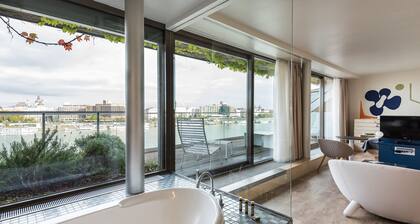 Lanchid 19 Design Hotel