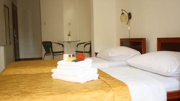 Standard Double Room | Minibar, soundproofing, free WiFi, bed sheets