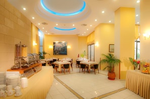 Daily buffet breakfast (EUR 13 per person)