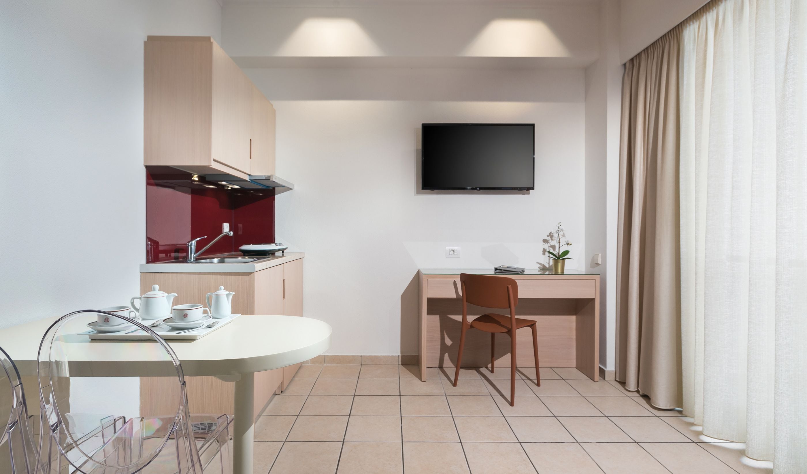 city studio, 2 single beds, city view | private kitchenette | fridge