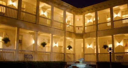 Lookaway Inn