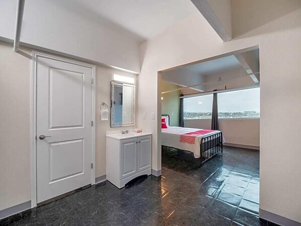 WiFi - OYO Hotel & Apartments Houston Galleria (Houston)