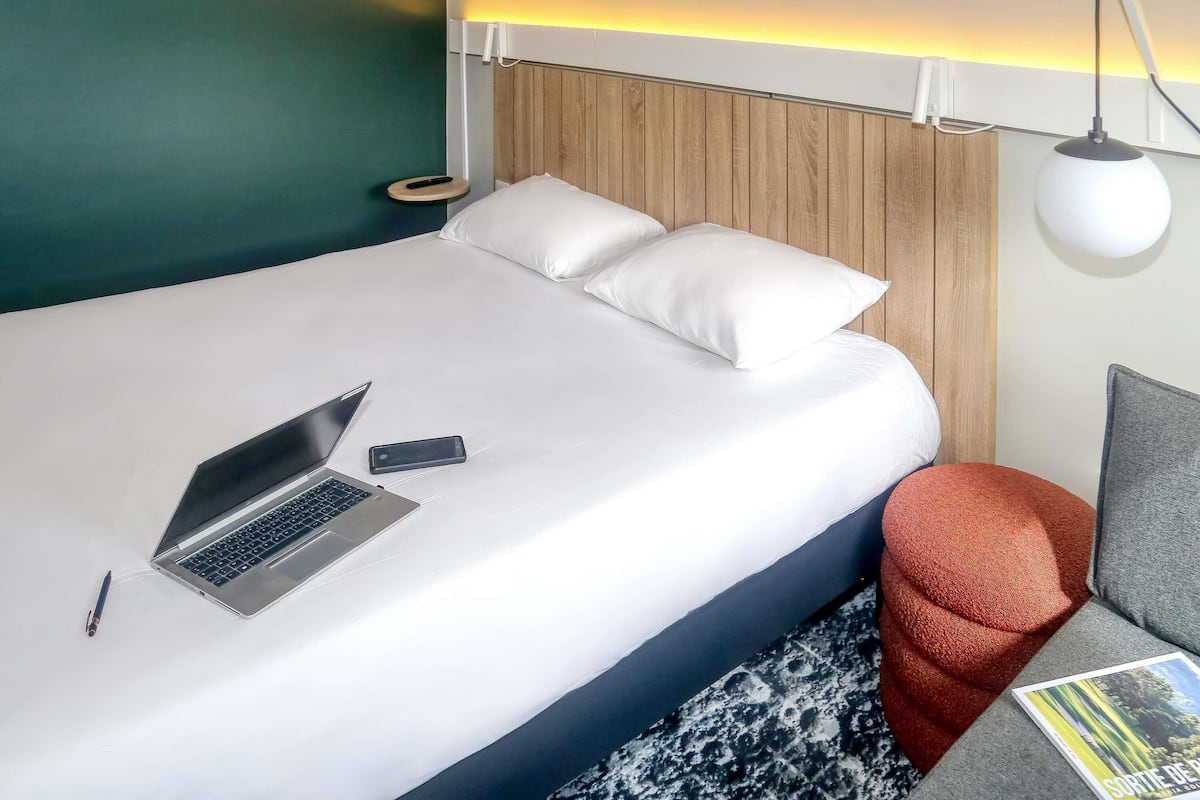 Standaard tweepersoonskamer, 1 tweepersoonsbed | Luxe beddengoed, een bureau, verduisterende gordijnen