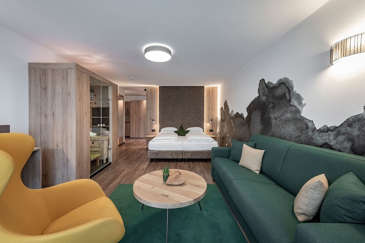Suite Luxury, 1 camera da letto, non fumatori, vista montagna (Valledoria) | Biancheria da letto di alta qualità, una cassaforte in camera