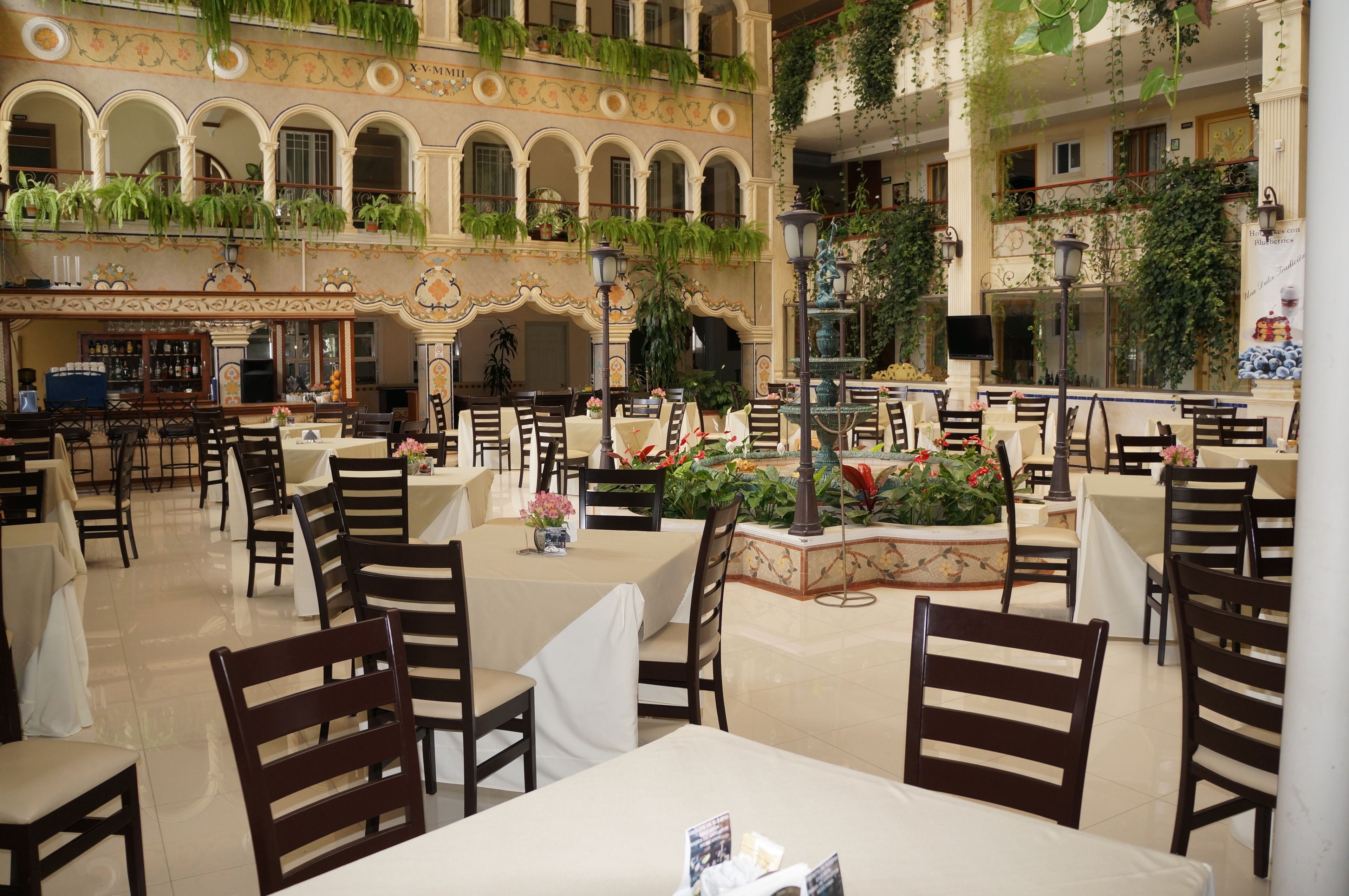 منطقة تناول الطعام للأسر