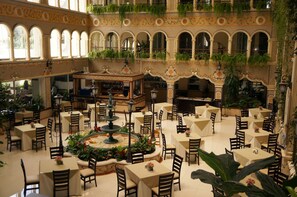 Tempat makan keluarga