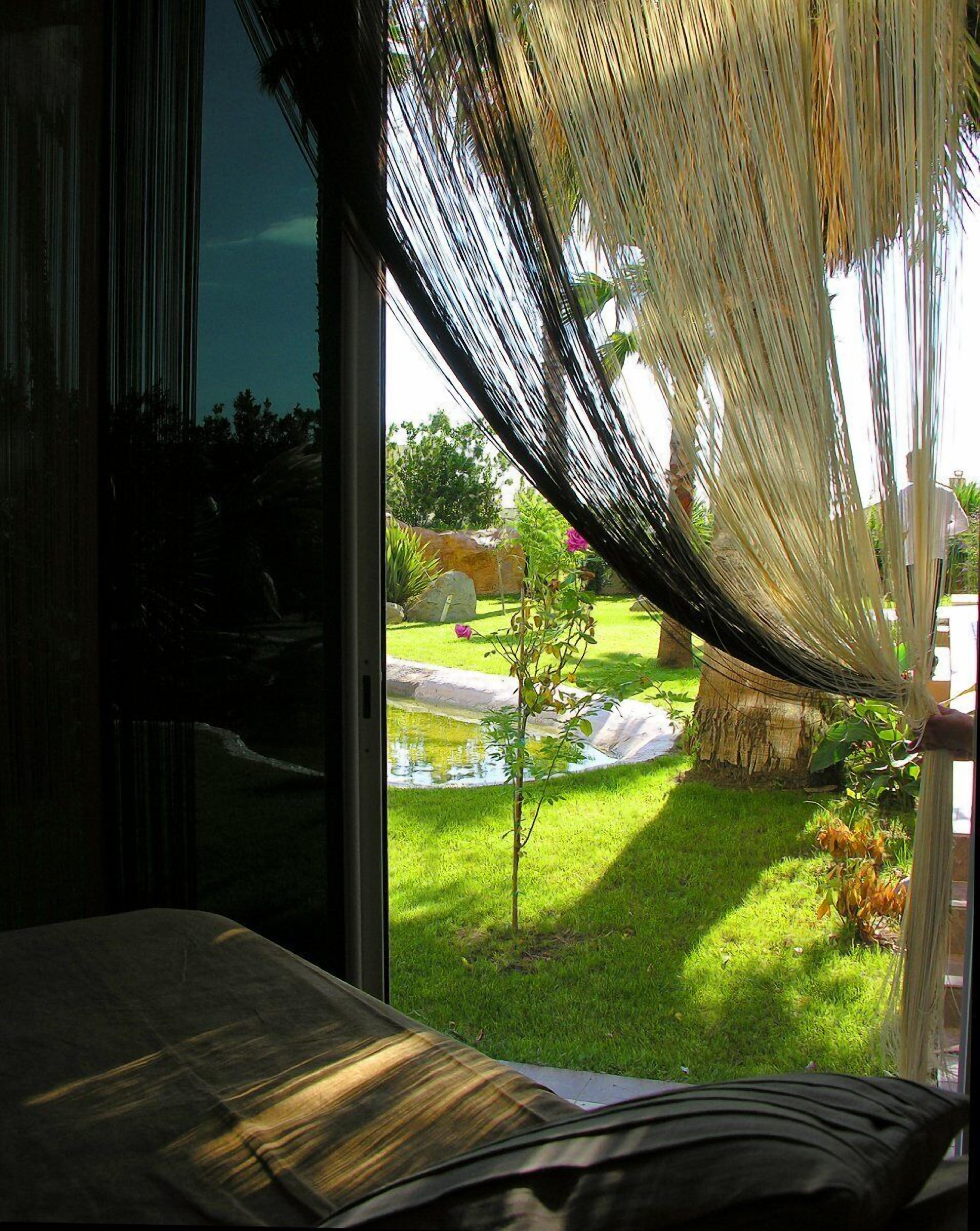 Couples treatment rooms, body treatments, body wraps, body scrubs