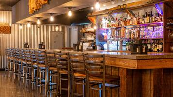 Bar (in der Unterkunft)