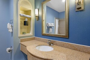 Standard Room, Multiple Beds, Accessible, Refrigerator & Microwave | Bathroom | Combined shower/bathtub, free toiletries, hair dryer, towels