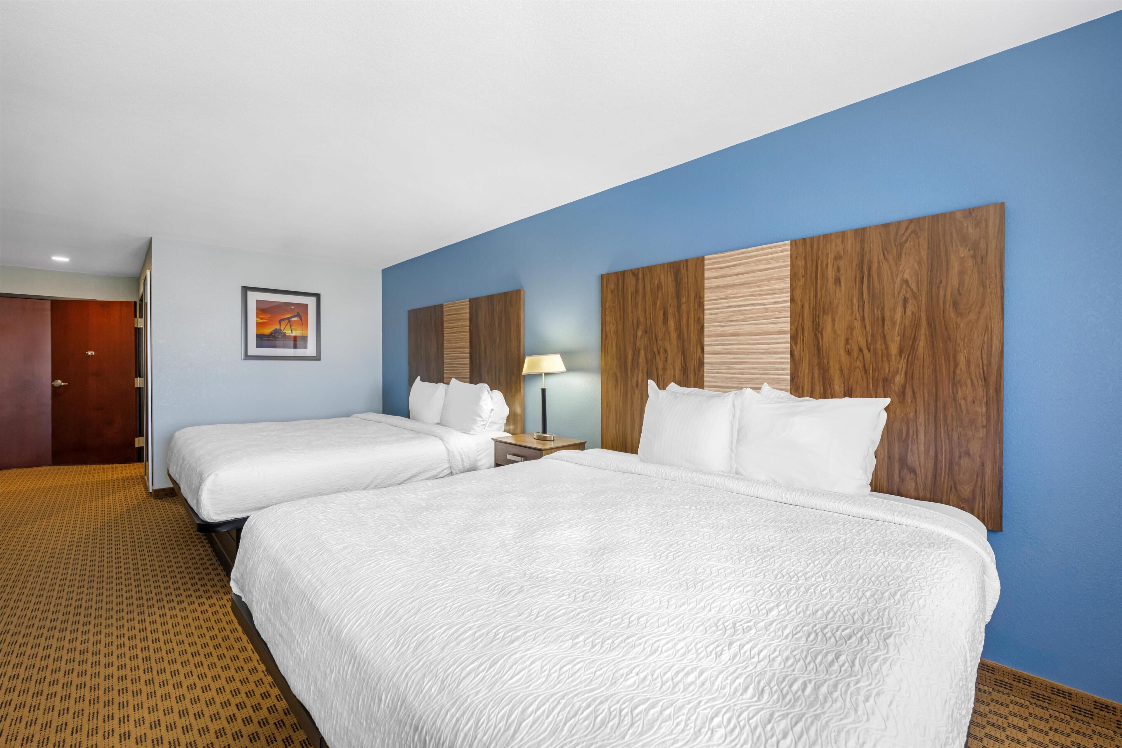 Standard Room, Multiple Beds, Non Smoking, Refrigerator & Microwave