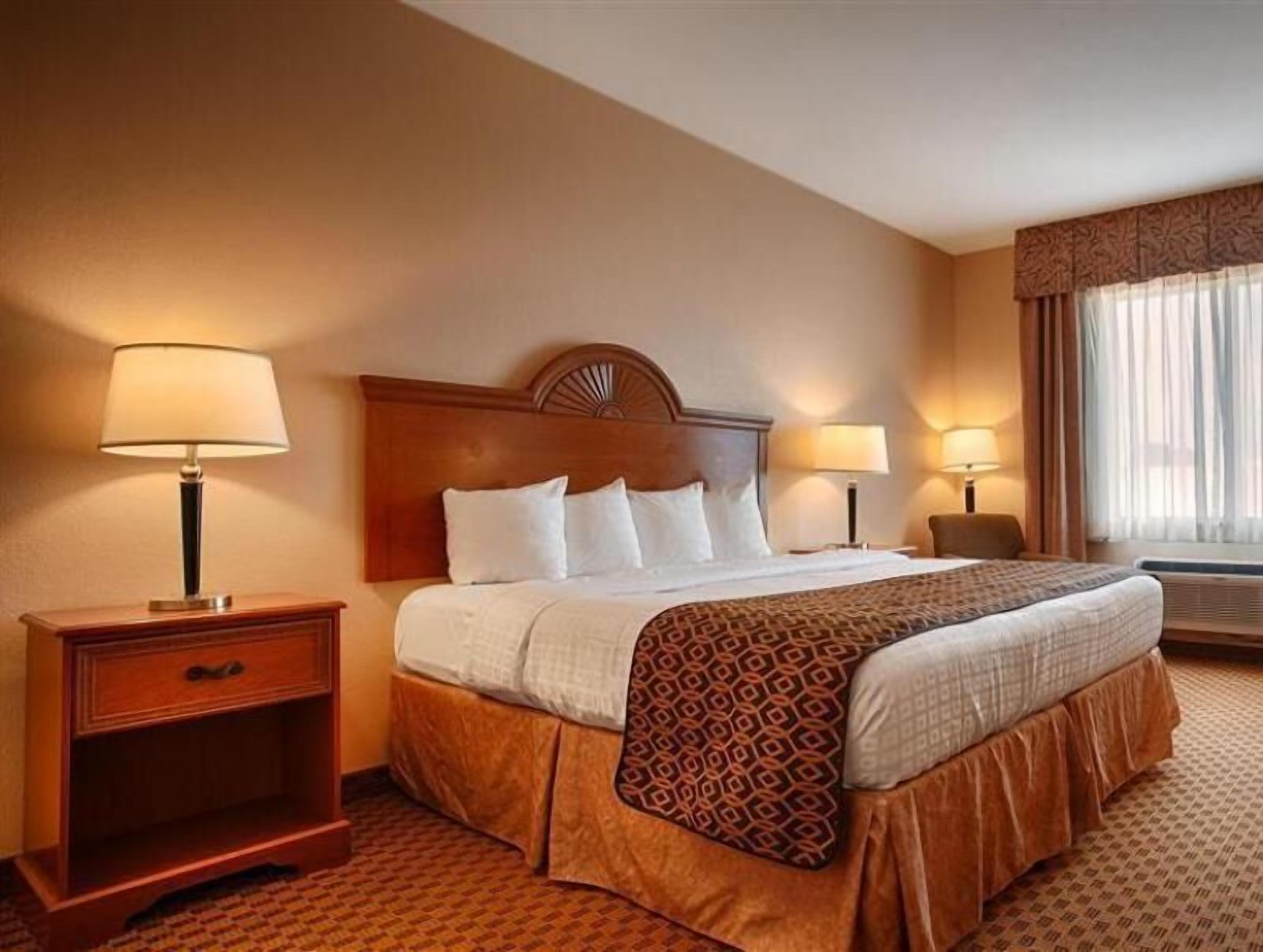 Skrivebord, skrivebord for bærbar PC og strykejern/-brett