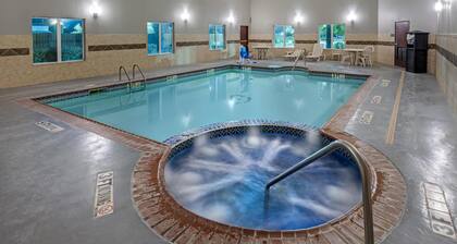 Best Western South Plains Inn & Suites