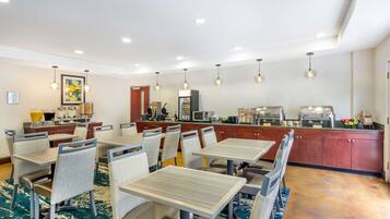 Free daily buffet breakfast