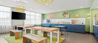 Spark by Hilton Pelham Birmingham I 65