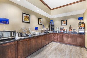 Desayuno continental incluido todos los días 