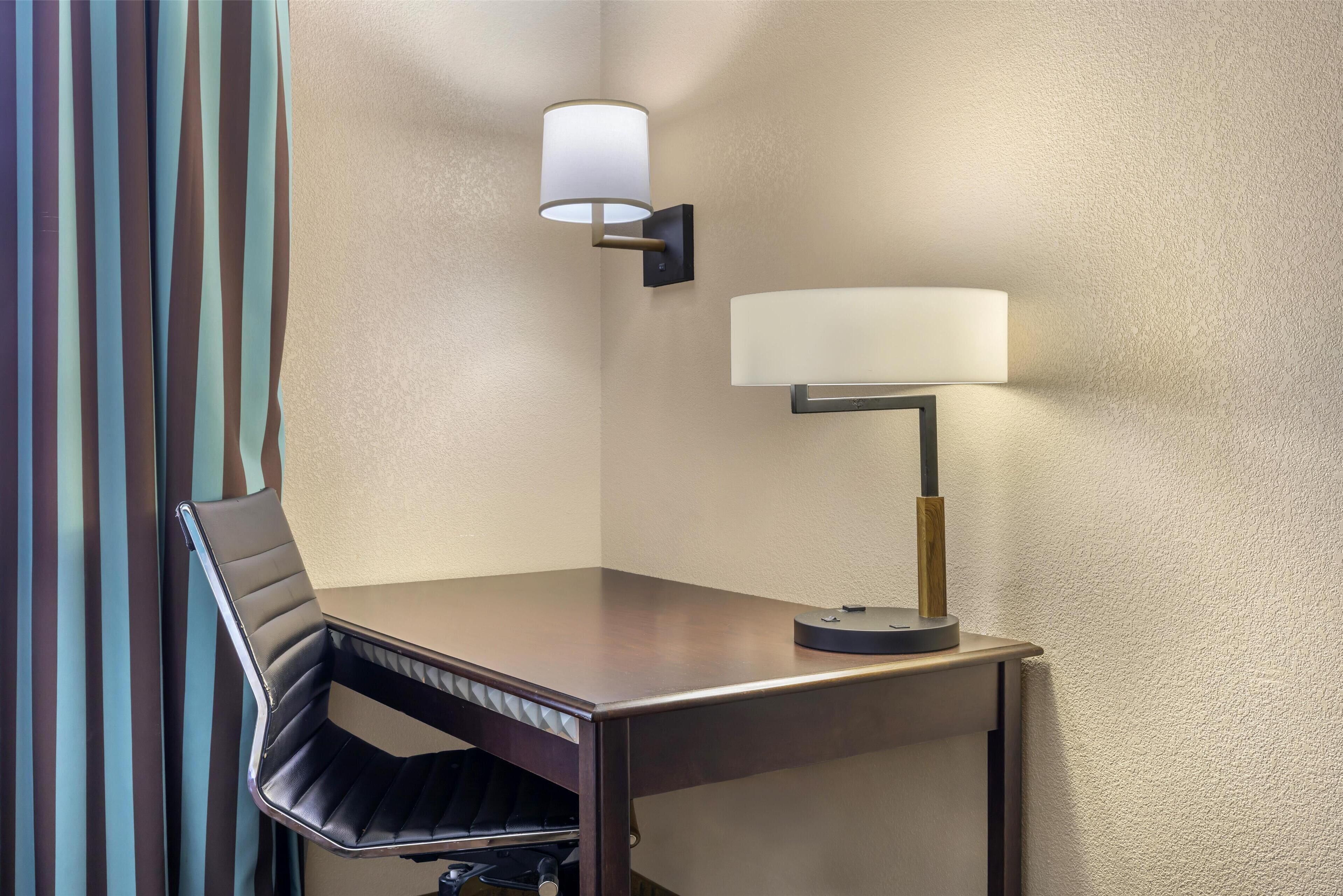 standard room, 2 queen beds, non smoking, refrigerator & microwave | 1 bedroom, iron/ironing board, free wifi, bed sheets