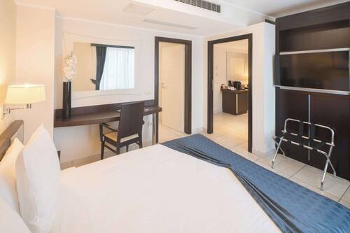 Suite, 1 Double Bed (bâtiment principal)
