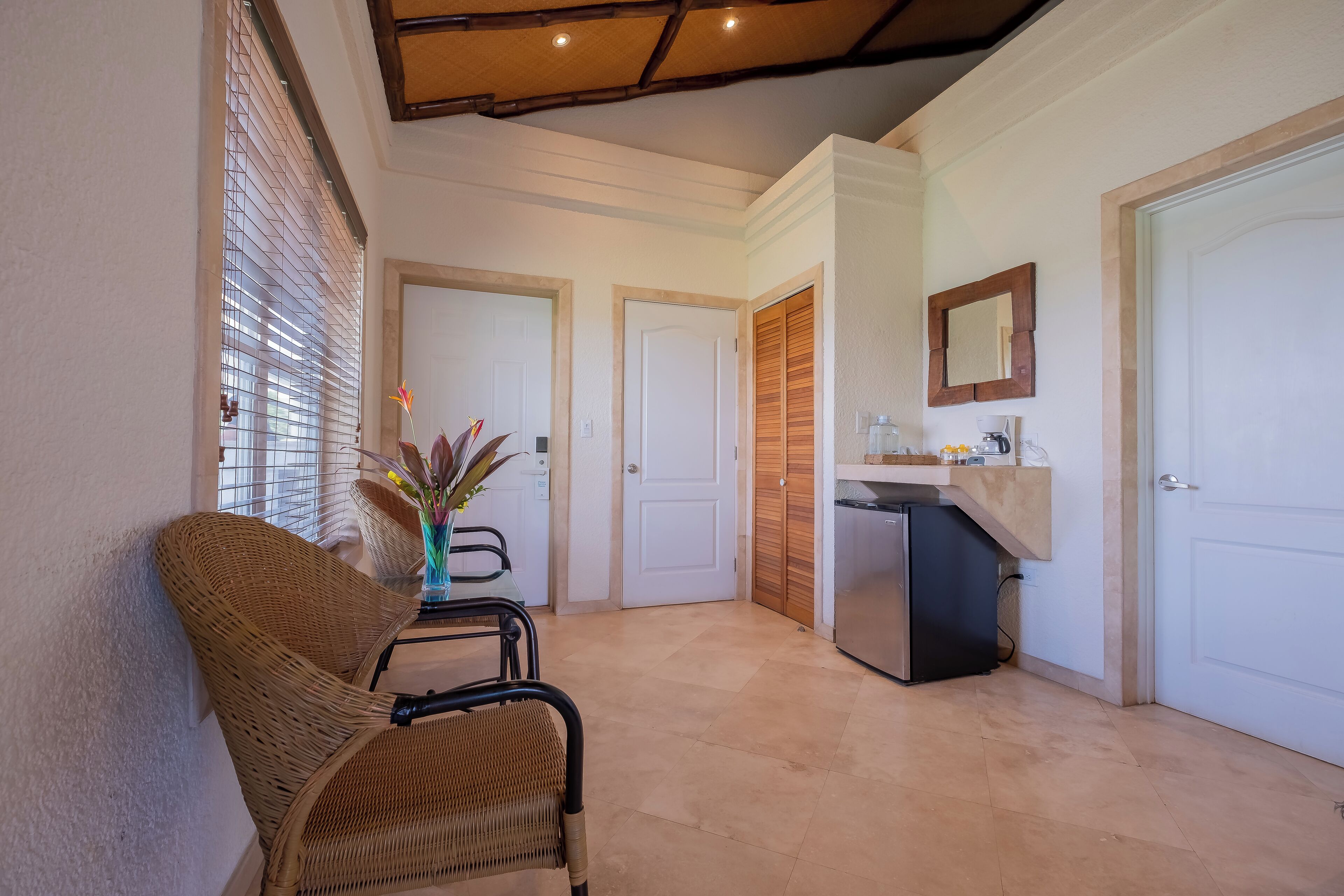 suite, 3 bedrooms, ocean view (with 2 king&2 queen beds high floor) | 1 bedroom, egyptian cotton sheets, premium bedding, down duvets