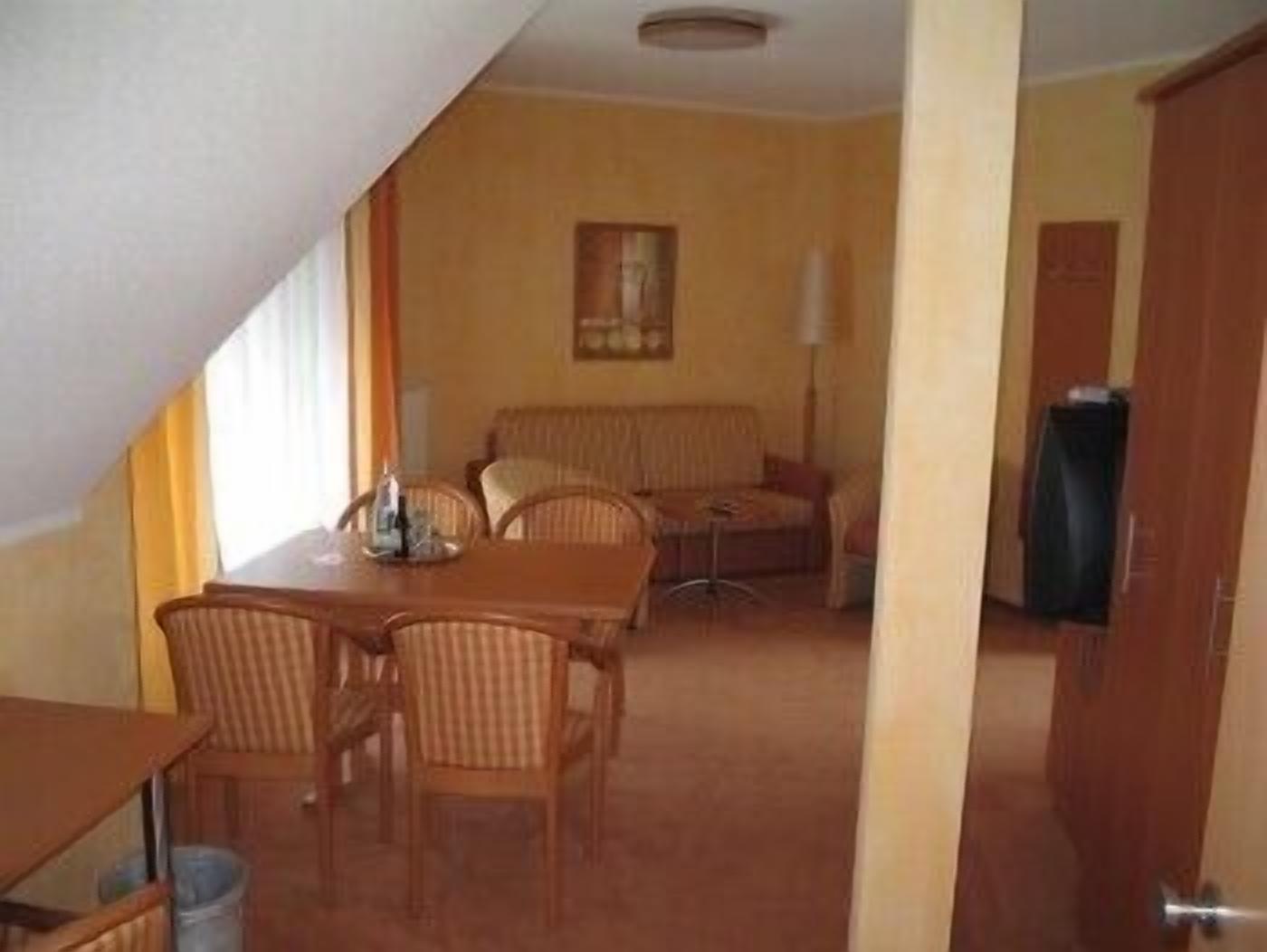 Khu phòng khách