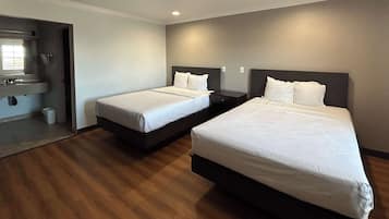 Free WiFi, bed sheets
