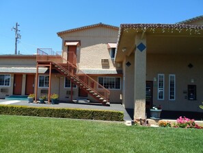 Exterior - Economy Inn Morgan Hill (Morgan Hill)