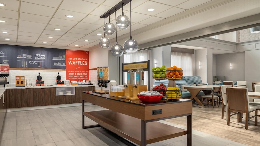 Hampton Inn & Suites Galveston