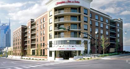 Hampton Inn & Suites Nashville Downtown