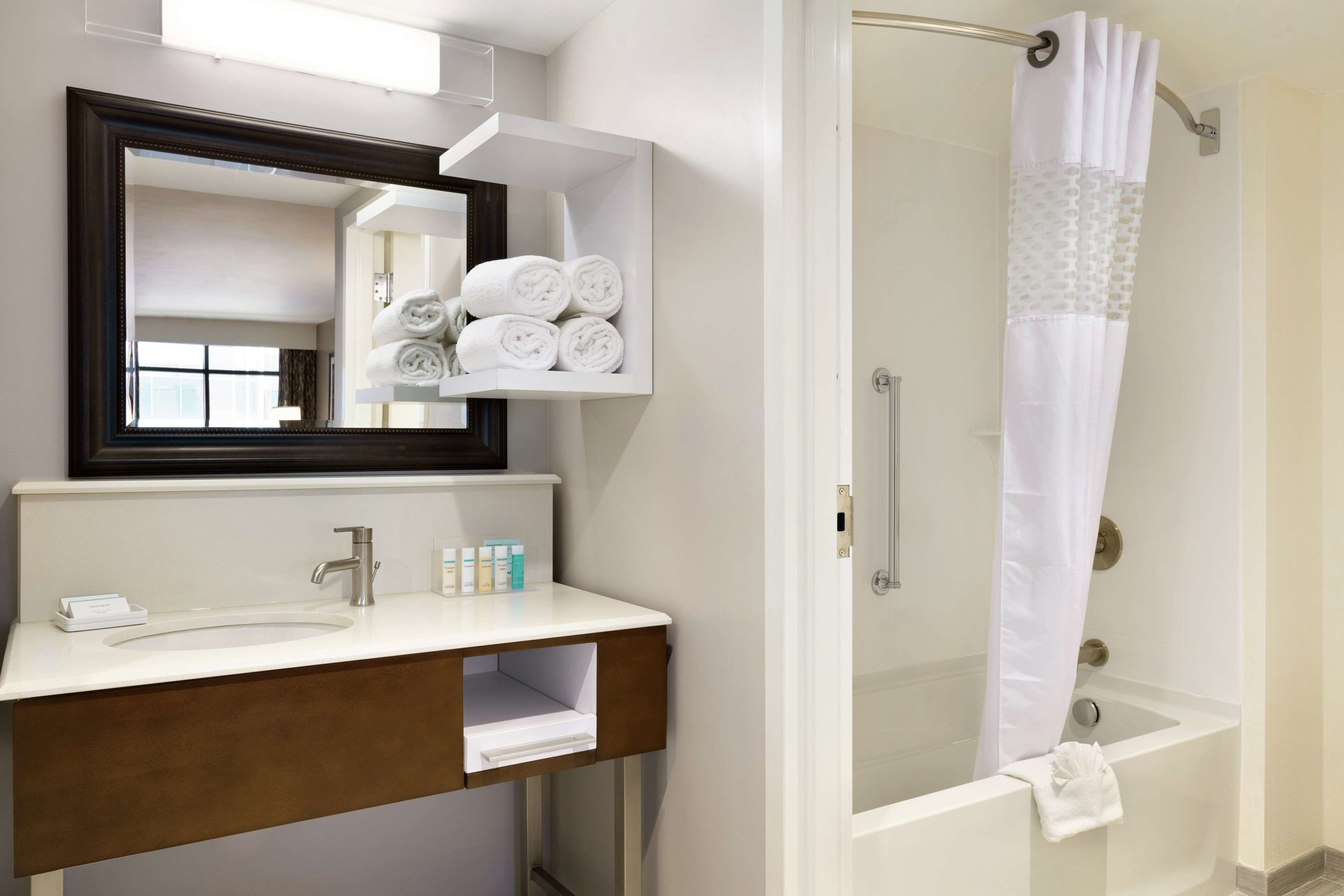 Photo - Hampton Inn & Suites Nashville Downtown