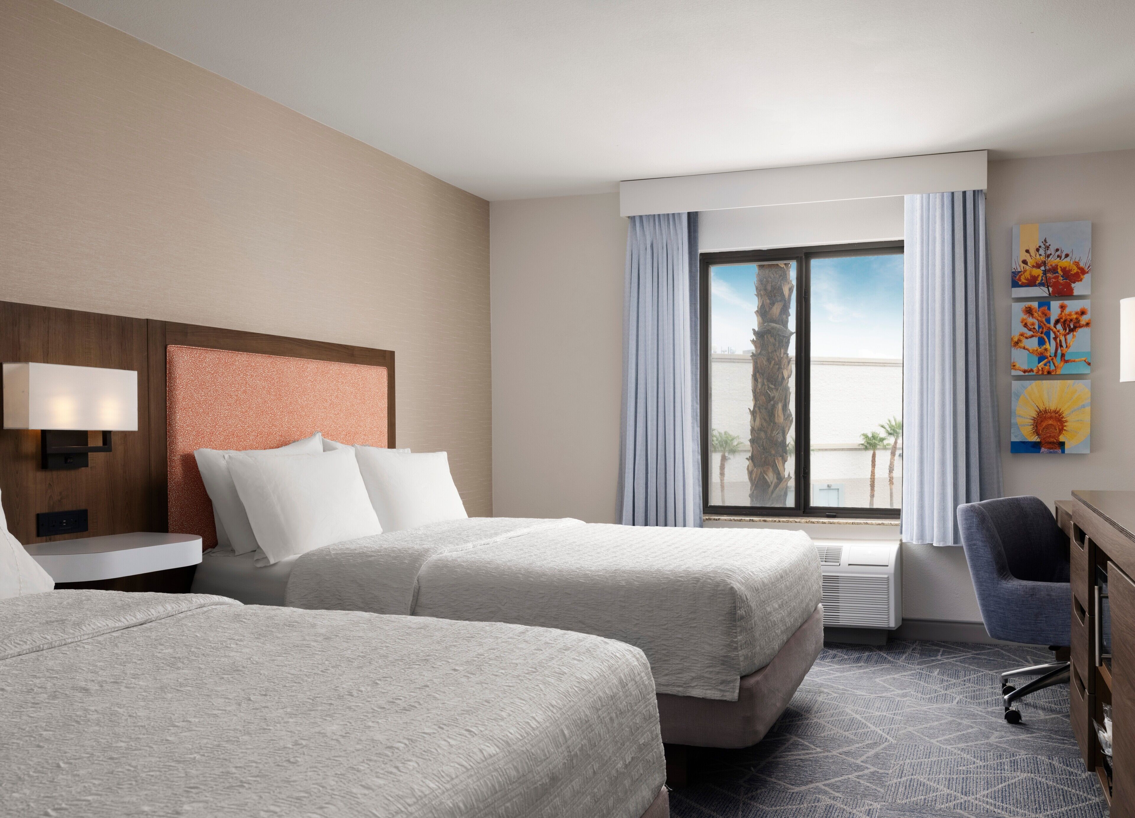 Photo - Hampton Inn & Suites Las Vegas-Red Rock/Summerlin