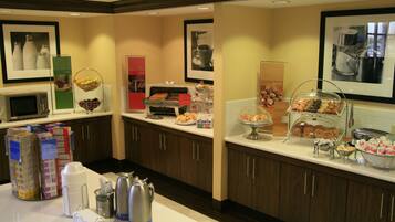 Petit déjeuner à emporter compris tous les jours