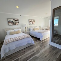 Colchones con pillow-top, decoración personalizada y muebles diferentes 