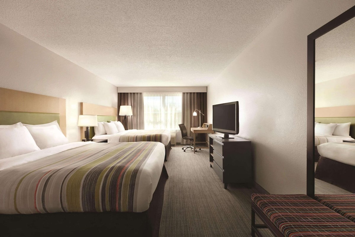 Room, Multiple Beds, Non Smoking | 1 bedroom, desk, blackout drapes, iron/ironing board