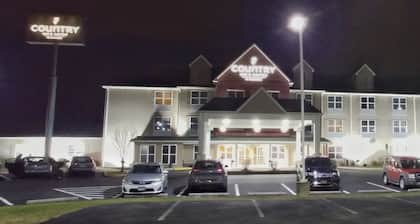 Country Inn & Suites by Radisson, Chambersburg, PA
