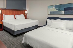1 bedroom, pillowtop beds, desk, blackout drapes