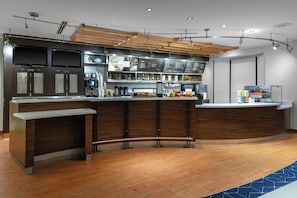 Breakfast served - Courtyard by Marriott Pittsburgh Greensburg (Greensburg)