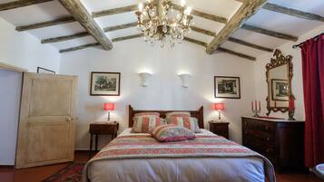 Suite, Ensuite (CS)