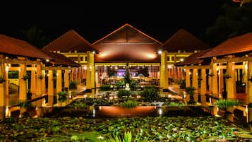 Front of property - evening/night