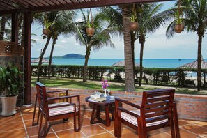 Free toiletries, hair dryer, bathrobes, slippers - Pandanus Resort (Phan Thiet)