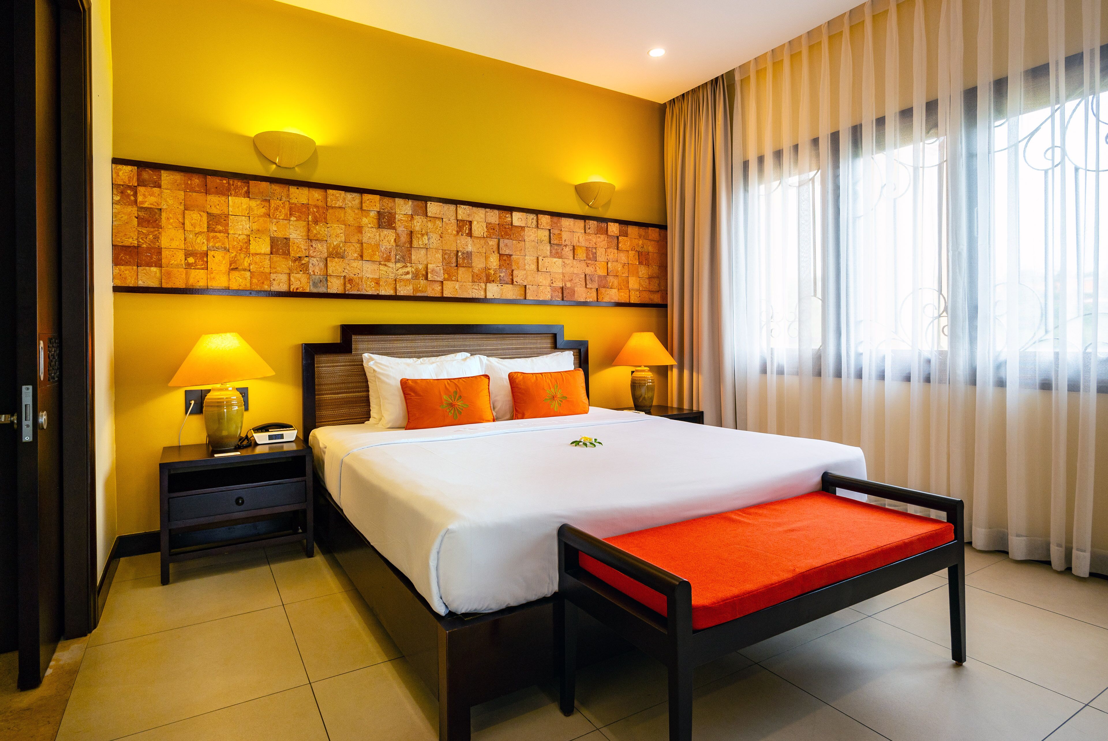 Superior Comfort | Minibar, in-room safe, individually decorated, individually furnished