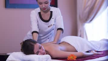 Outdoor treatment area, sauna, hot tub, body treatments, aromatherapy
