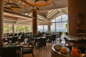 3 restaurants, breakfast served - Beyond Karon (Karon)