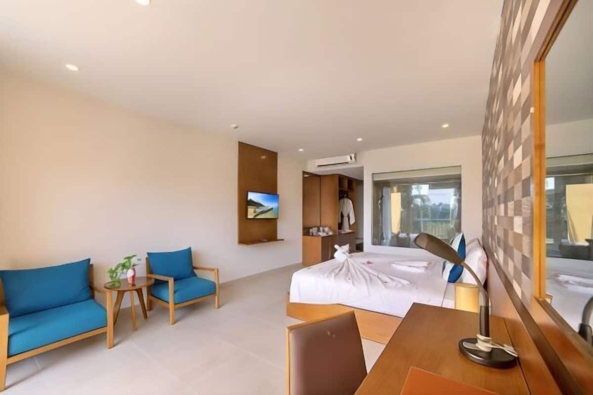 1 bedroom, minibar, in-room safe, desk